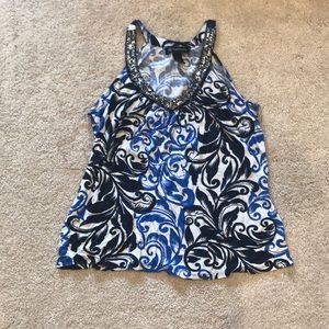 V-necked sequins tank top